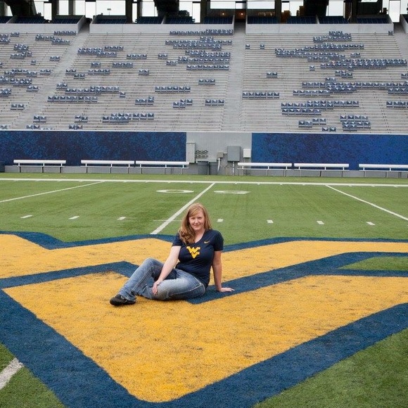 Meet your Posher, Sarah - Picture 3 of 3